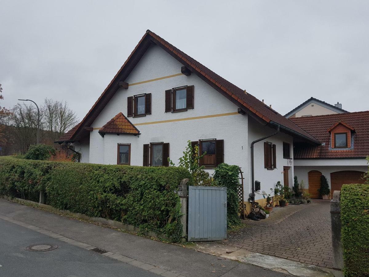 Ferienwohnung Schuetz Hirschaid Eksteriør bilde